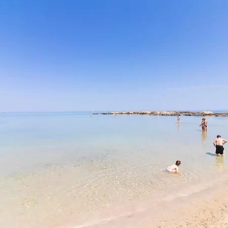 Casa Vacanze Chiara In Centro, 5/6 Persone Appartamento Otranto