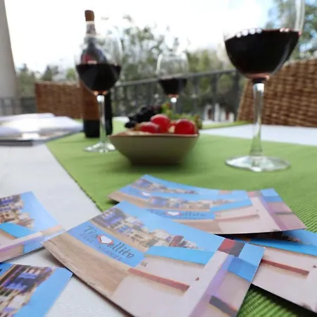 Appartamento Casa Vacanze Chiara In Centro, 5/6 Persone *